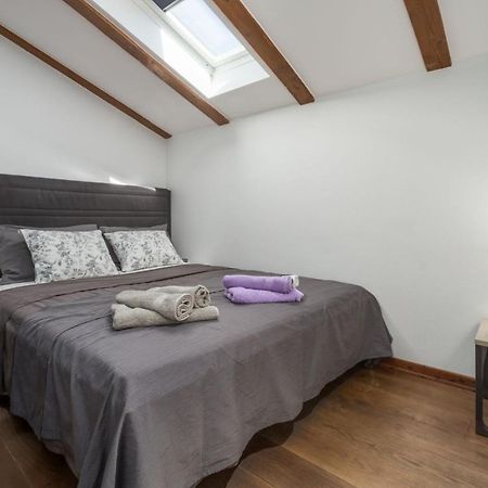 Rovinj Apartments エクステリア 写真