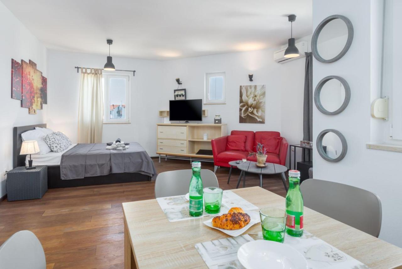Rovinj Apartments エクステリア 写真