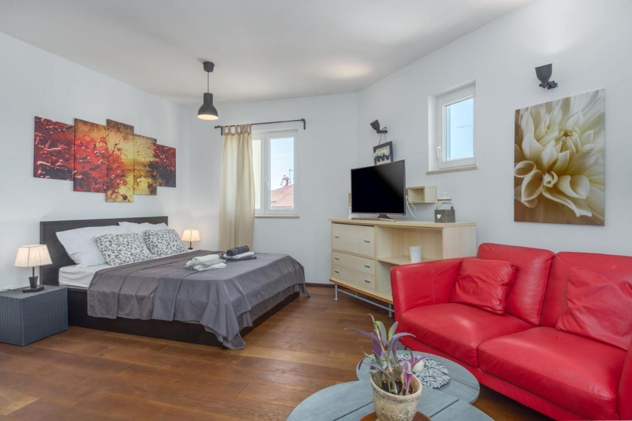Rovinj Apartments エクステリア 写真