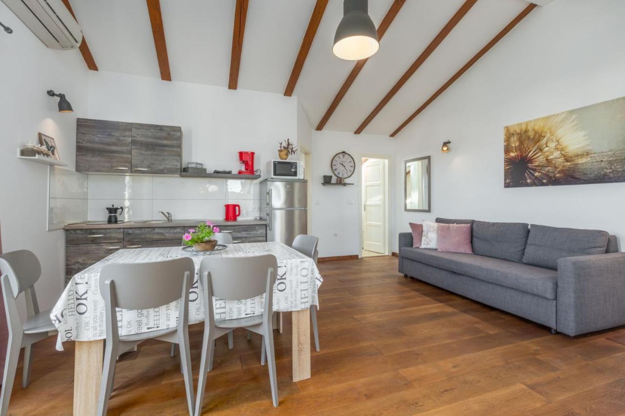 Rovinj Apartments エクステリア 写真